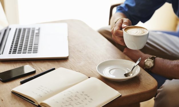 Minum Kopi Jadi Gaya Hidup Karyawan Kantoran, Ini Mengapa!