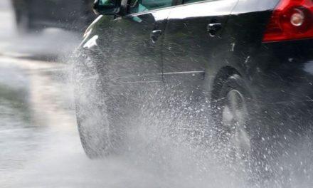 Pelek Rusak Permanen Gara-Gara Genangan? Cek Faktanya!