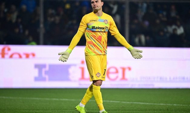 Rating Emil Audero Usai Cremonese Di Gilas AS Roma 3-0