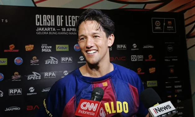 Irfan Bachdim & Rivaldo: Cerita Mengesankan Clash Of Legends