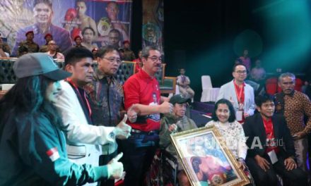 Pattimura Big Fight! Lukisan Ellyas Pical Di Beli Gubernur Maluku