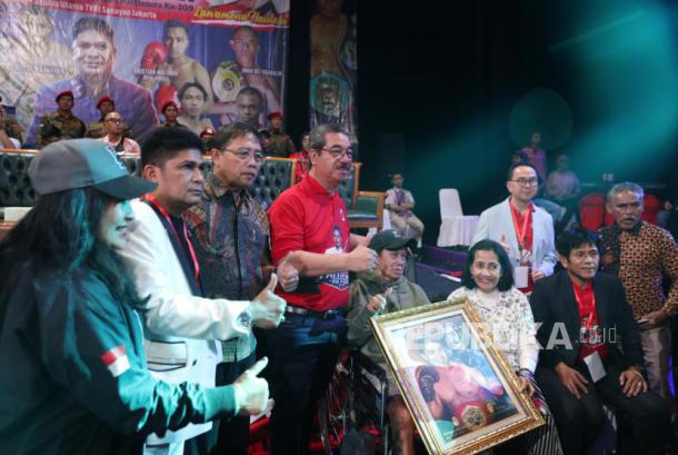 Pattimura Big Fight! Lukisan Ellyas Pical Di Beli Gubernur Maluku