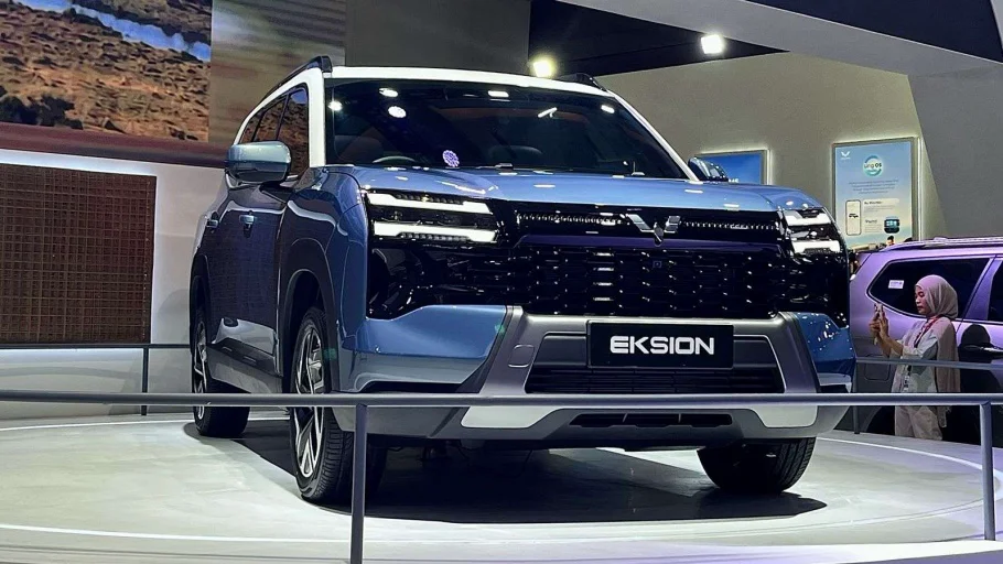 Tampilan Dan Fitur Wuling Eksion 2026: EV & PHEV Masa Depan