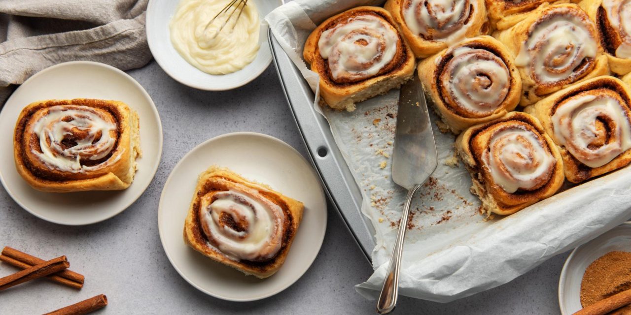 Manis Dan Lembut! Cinnamon Roll Dessert Semua Kalangan