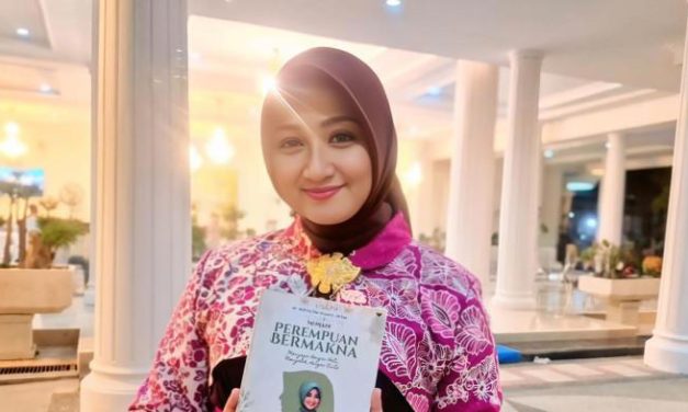 Makna Kehidupan Perempuan, Buku Baru Adhita Dwi Yang Viral