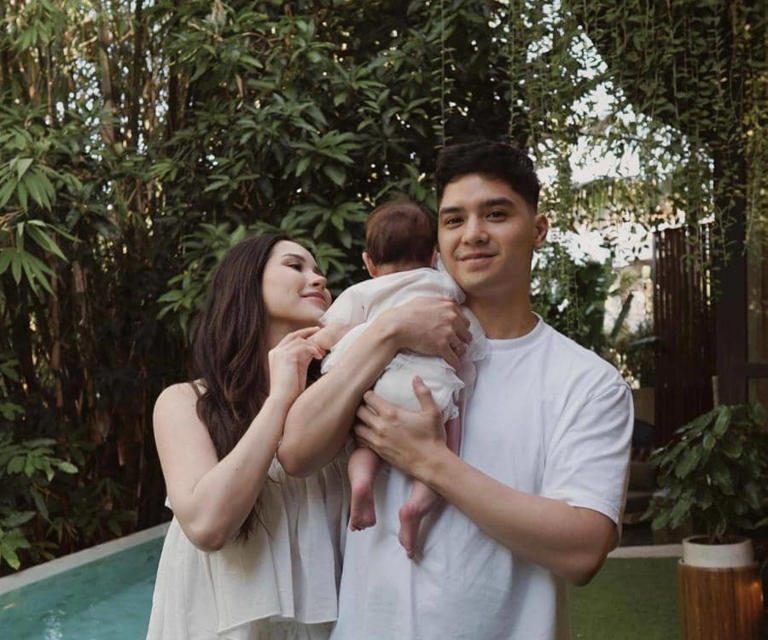 First Family Trip! Al Ghazali & Alyssa Bawa Baby Liburan Ke Bali