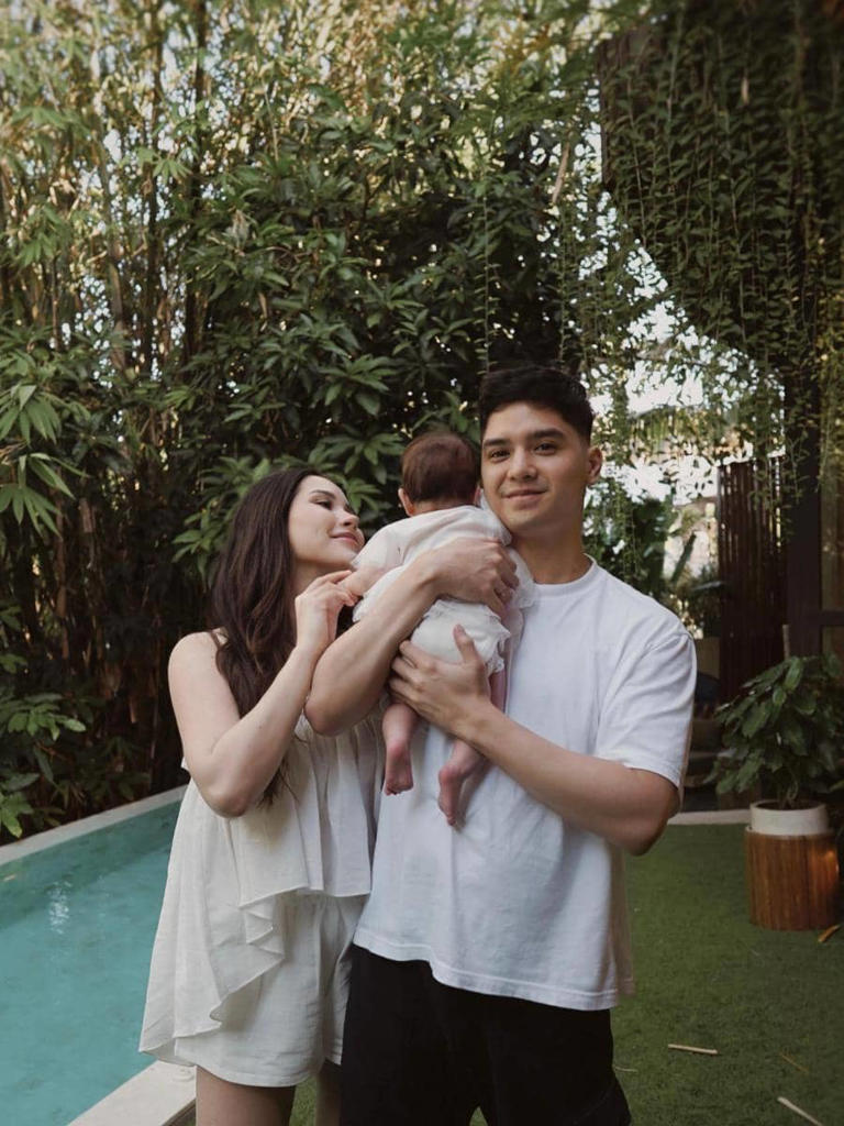 First Family Trip! Al Ghazali & Alyssa Bawa Baby Liburan Ke Bali