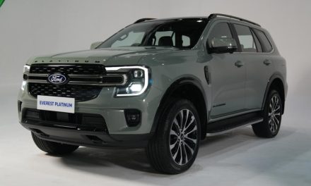 Gahar Di Jalan, Mewah Di Kabin! Ford Everest Platinum 4WD 2026