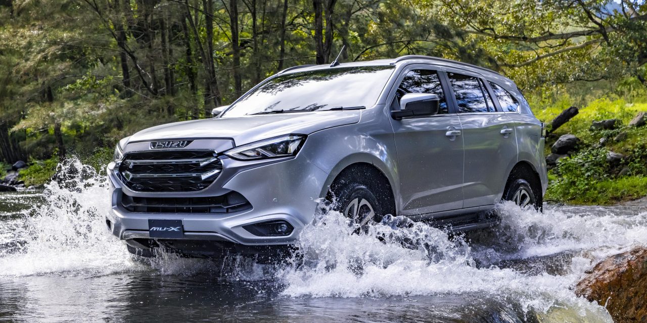 Bukan SUV Biasa! New Isuzu mu-X 4×4 Siap Taklukkan Medan
