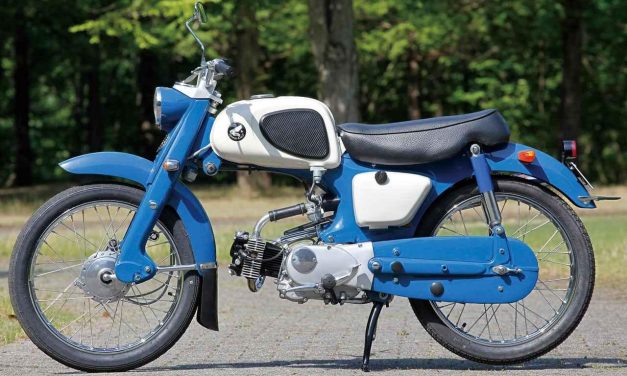 Bukan Bebek Biasa! Honda C50 Jadi Ikon Motor Klasik Dunia