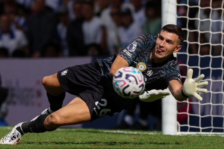 Bikin Salut! Kiper Chelsea Emiliano Martinez Perkuat Argentina