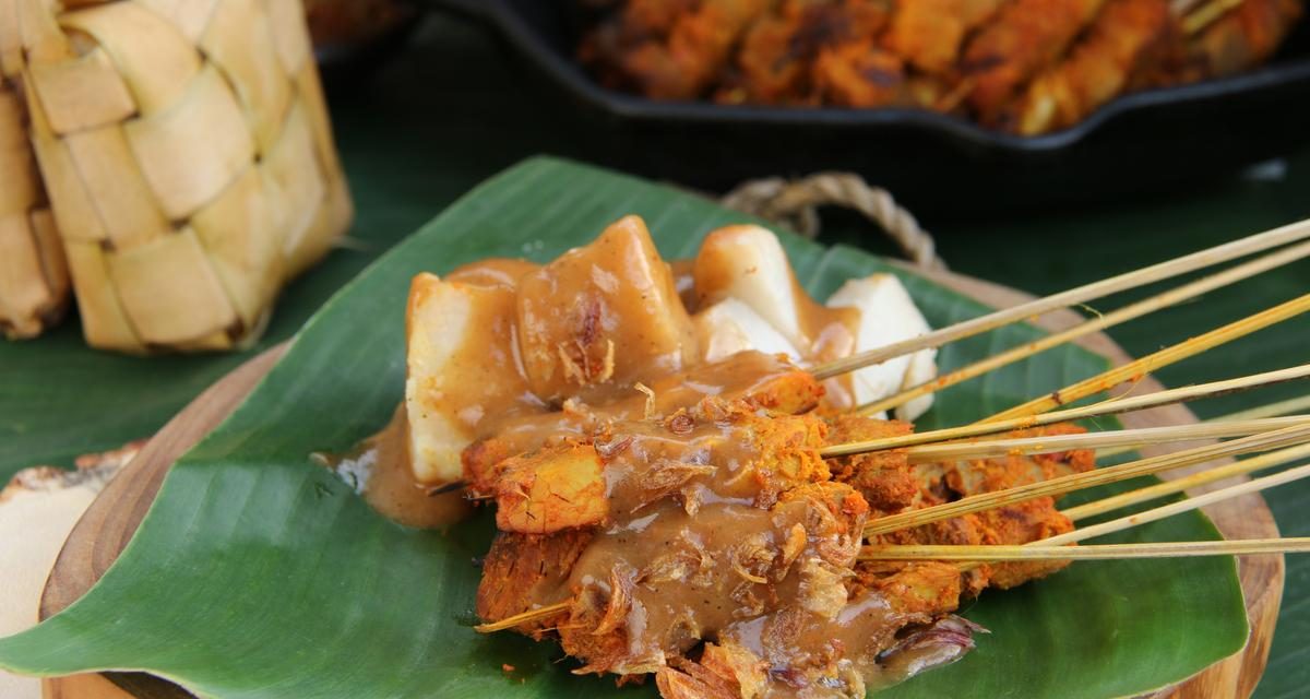Pedas Gurih! Sate Padang Jadi Kuliner Ikonik Sumatera Barat